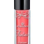 coes46.3b-essence-fantasia-lip-lacquer-01